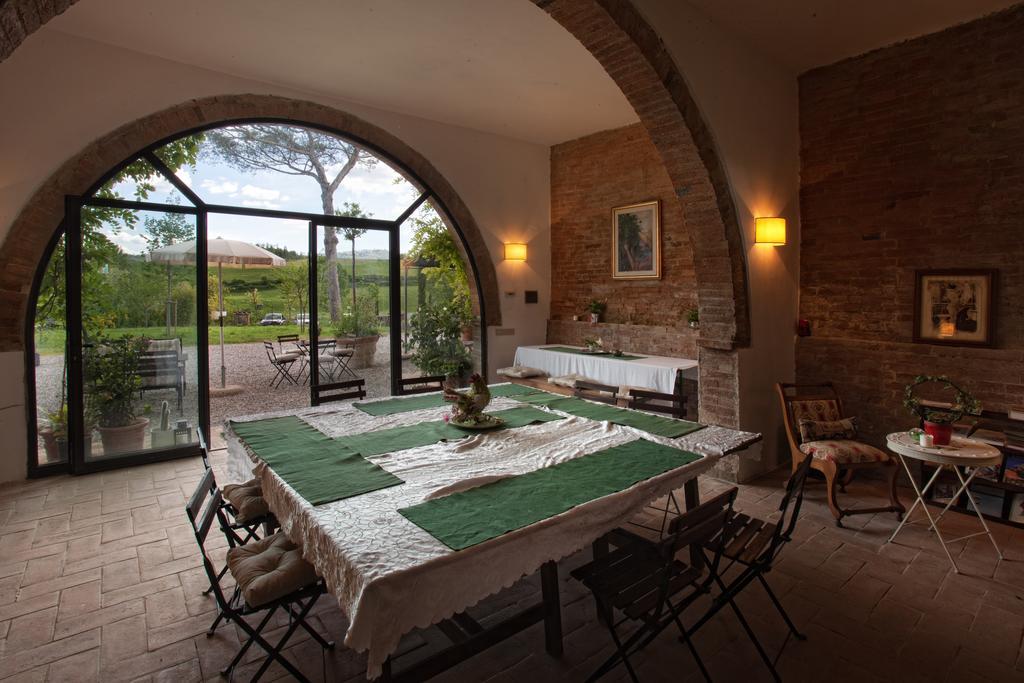 Casa Vacanze Fornace Buonconvento Habitación foto